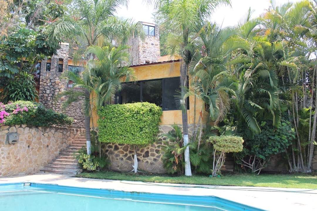 hermosa-construccin-estilo-mexicano-a-orilla-del-lago-de-tequesquitengo-morelo2-34715