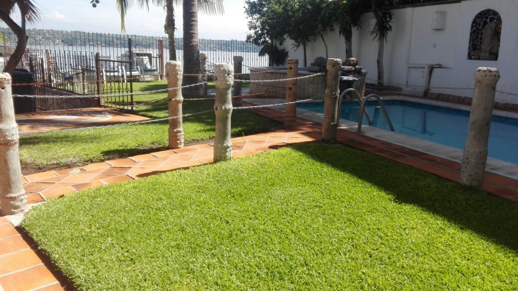 hermosa-residencia-a-orilla-del-lago-de-tequesquitengo4-34752