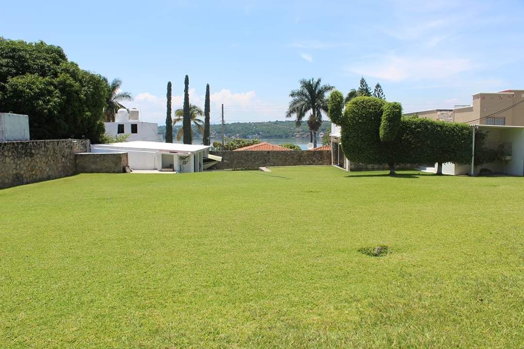 hermosa-residencia-a-orilla-del-lago-tequesquitengo-morelos20-34714