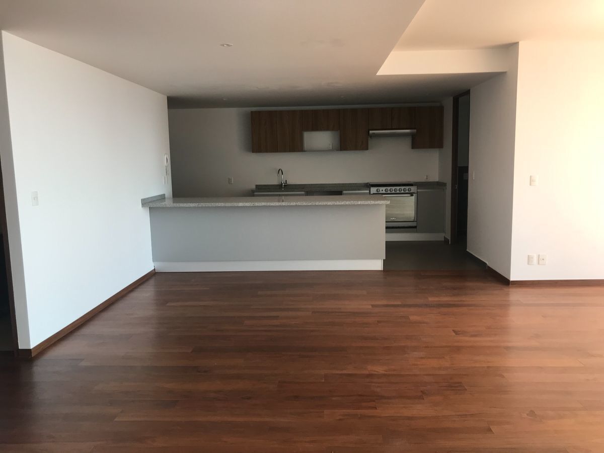 HERMOSO DEPARTAMENTO CON  BALCÓN, SÚPER CALIENTITO