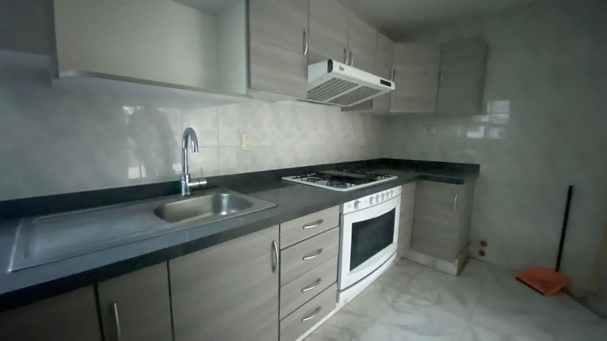 hermoso-departamento-en-venta-de-80-m2--bosques-de-las-lomas12-12678