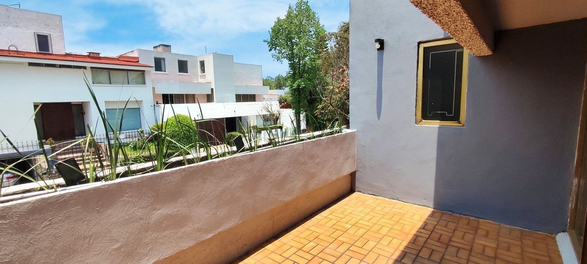 herradura-maravillosa-residencia-con-frondoso-jardn-en-venta9-33793