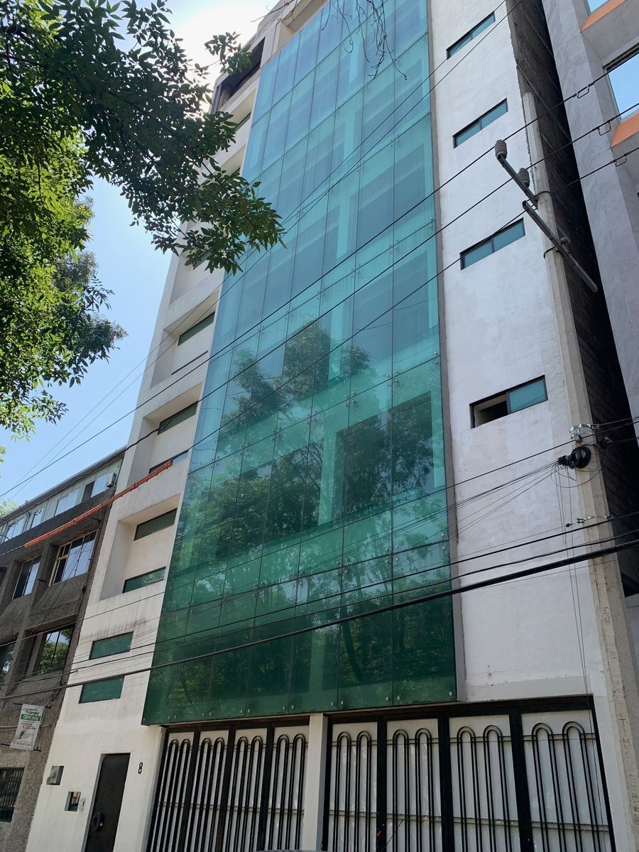 HOSPITAL EN VENTA ZONA NORTE