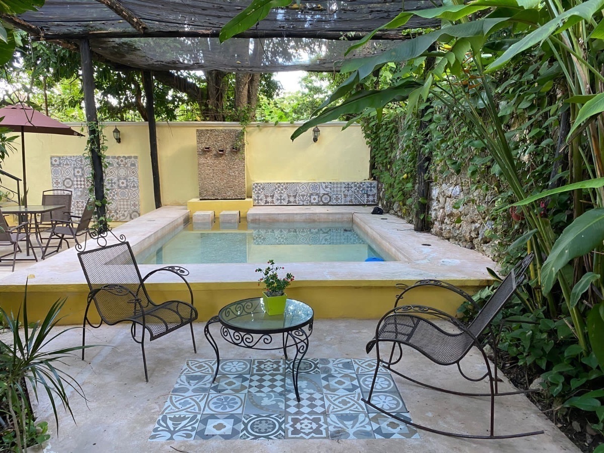 jaguar-house-right-next-to-all-tourist-spots-in-izamal-yucatn1-26573