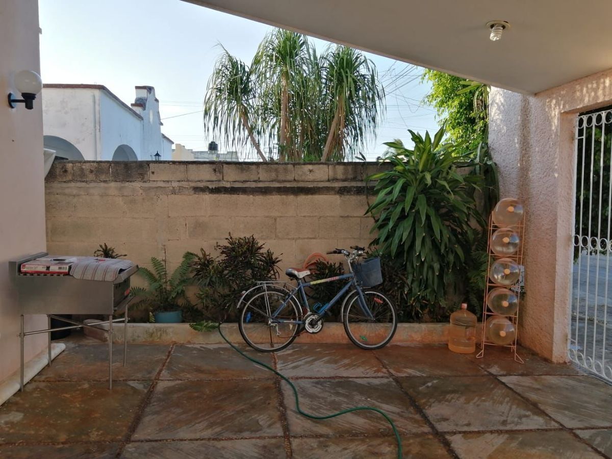 linda-casa-en-venta-fco-de-montejo5-24393