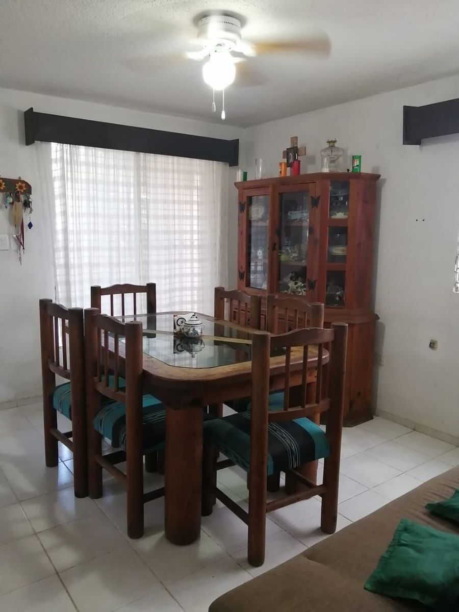 linda-casa-en-venta-fco-de-montejo8-24393