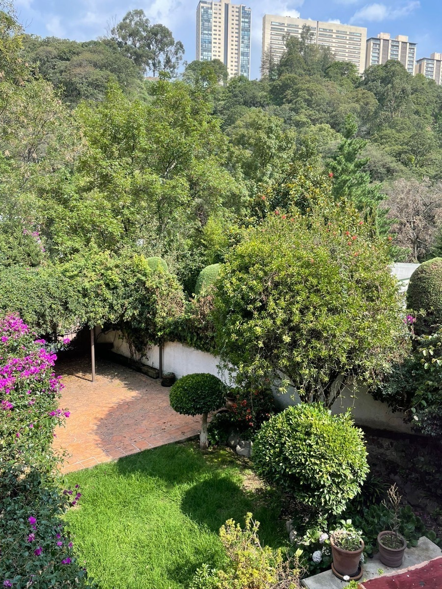 Linda casa para remodelar en Lomas Anáhuac