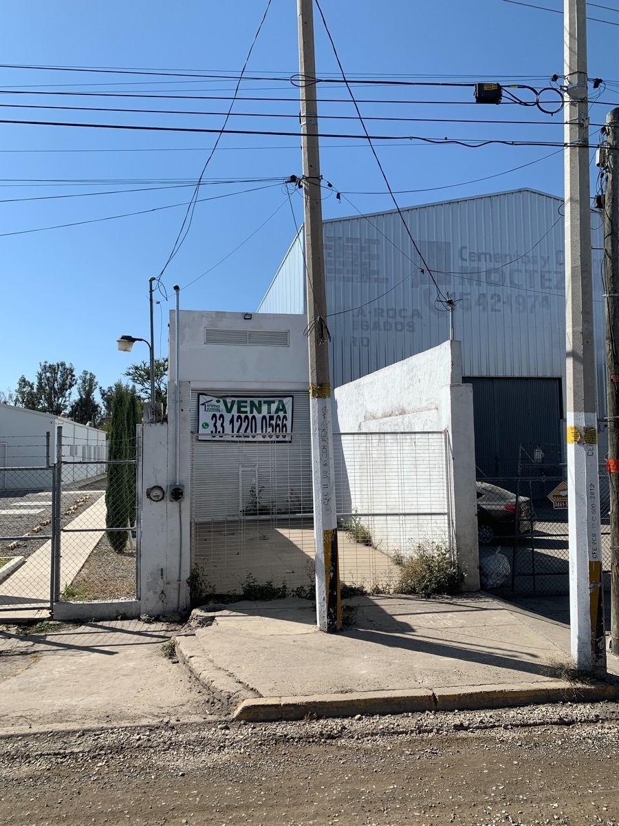 Local , Bodega comercial Venta o Renta  Juan Gil Preciado Zapopan por Tesistan