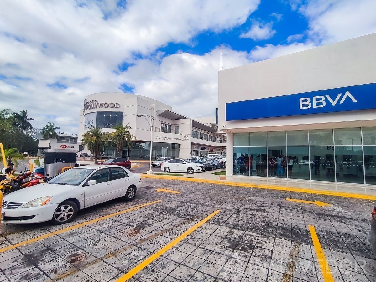 Local comercial · Planta Baja · Centro de Cancún · Plaza Hollywood · Av Xcaret