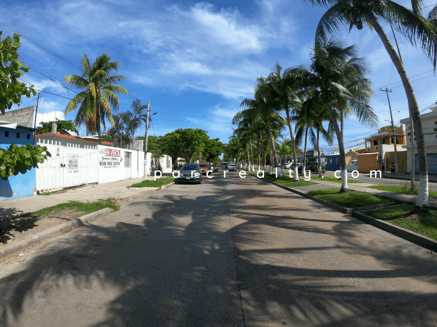 Local comercial con Terreno en Renta en Av. Periférica Norte, Carmen Campeche.