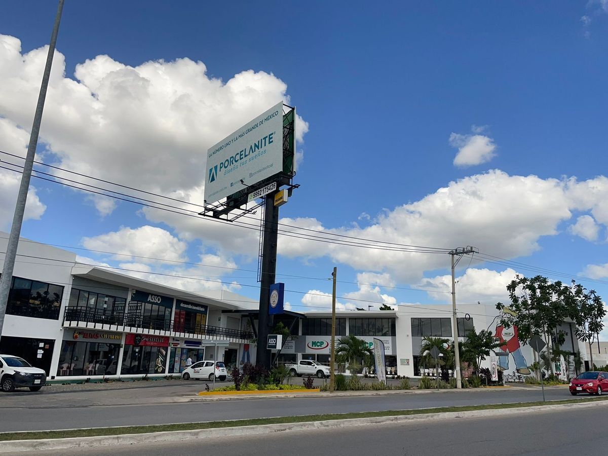 local-comercial-en-renta-en-plaza-poligono-10812-28410