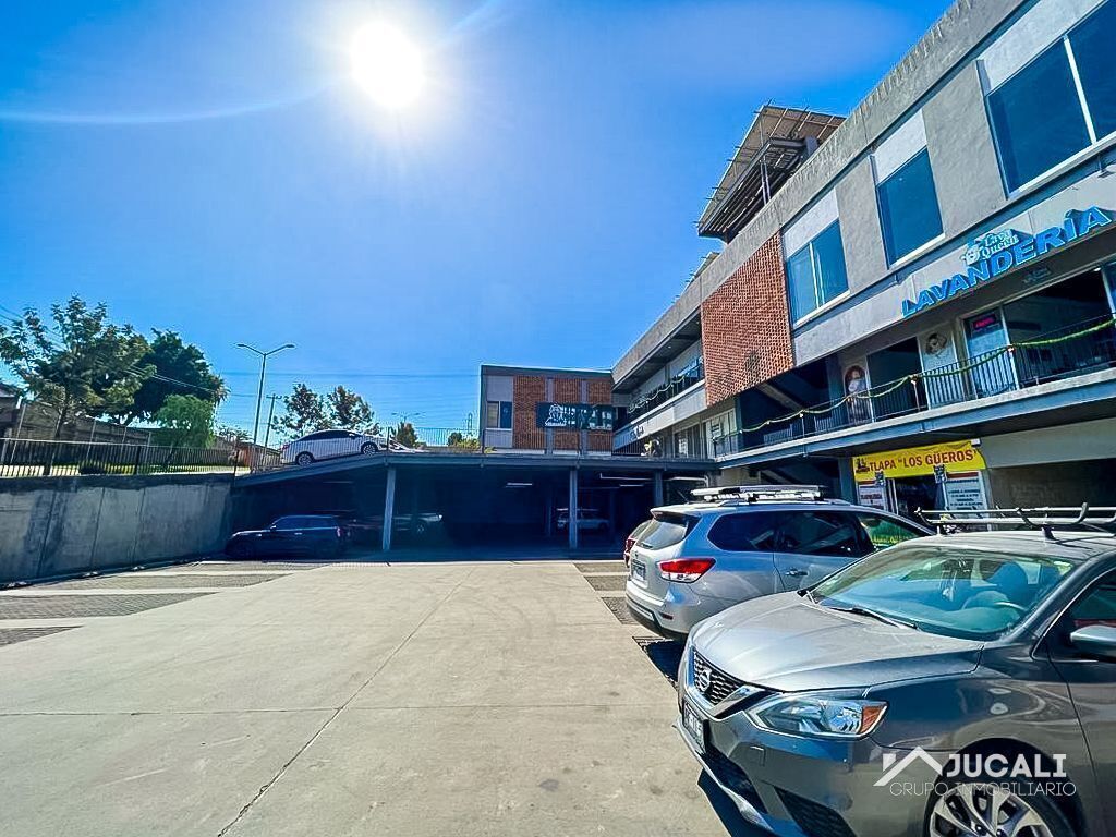 local-comercial-en-venta-con-inquilino-en-sendas-capital-norte-zapopan3-21894