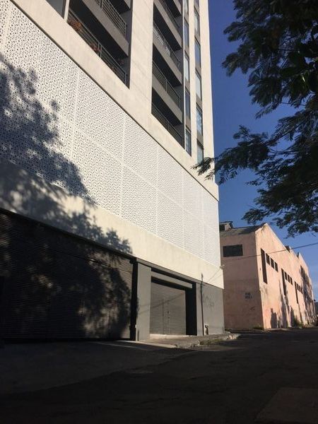 LOCAL COMERCIAL EN VENTA EN TORRES DEL PARQUE