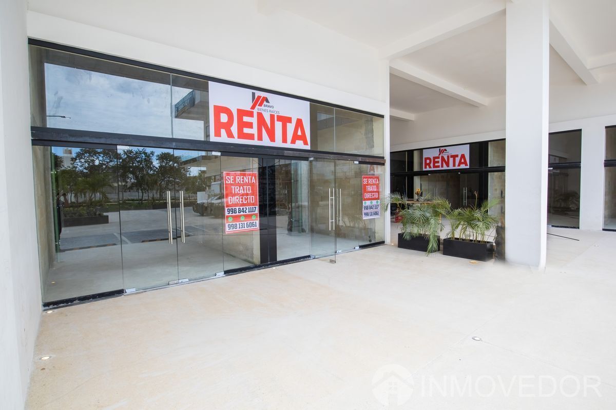 Local Comercial GRANDE · Planta Baja · Renta · Avenida 135 · Polígono Sur