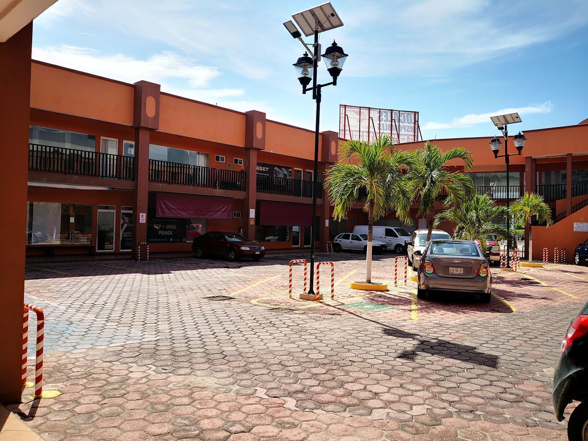 local-en-renta-en-plaza-camaron-en-cd-del-carmen-campeche2-32562