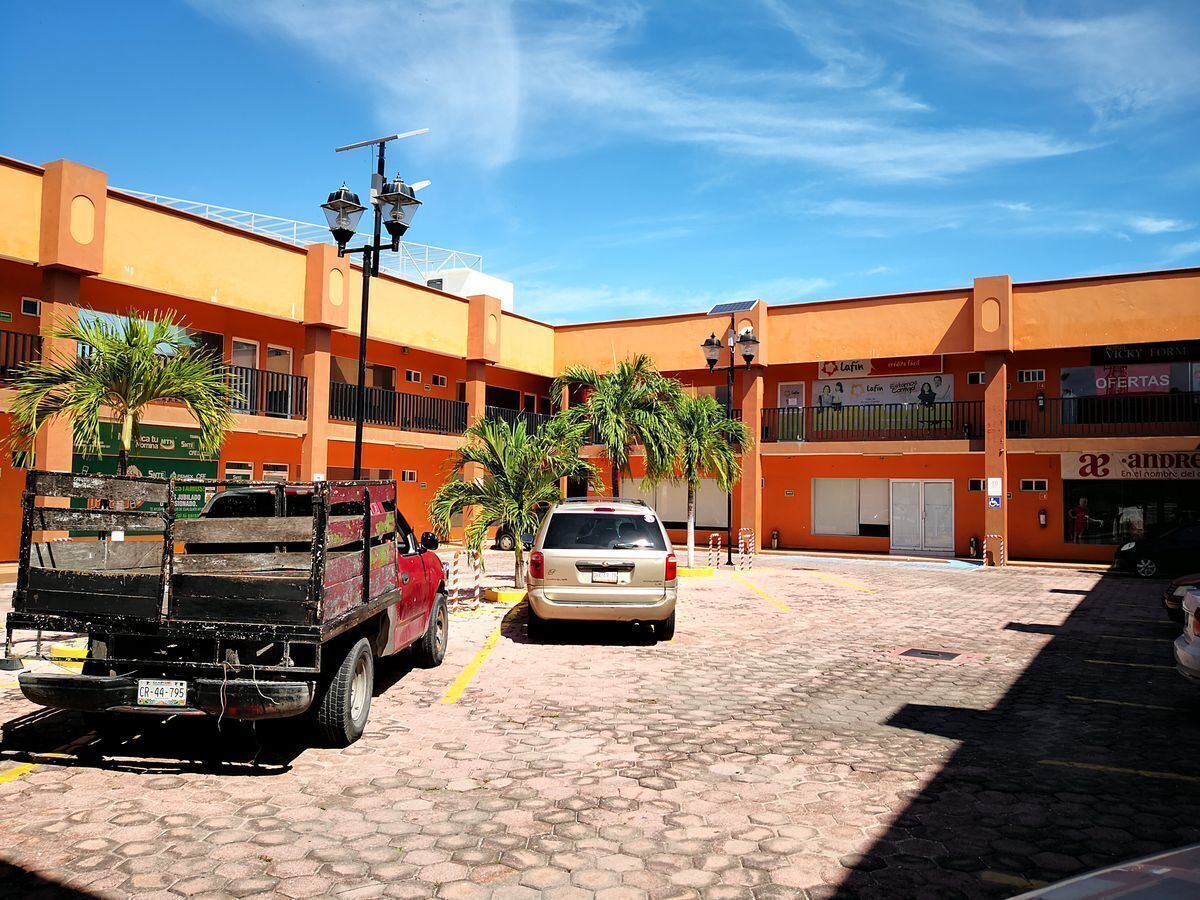 local-en-renta-en-plaza-camaron-en-cd-del-carmen-campeche5-32562