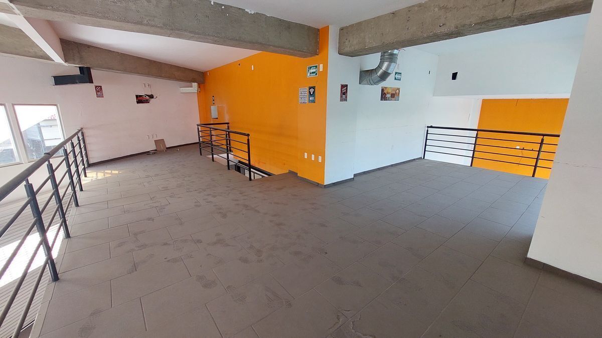 local-en-renta-en-plaza-sobre-av-chapultepec-r0711-14690