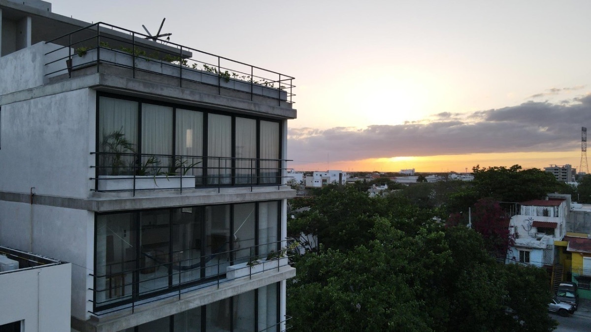 Loft de 1 recámara en venta en el centro de Playa del Carmen. YNTLTS