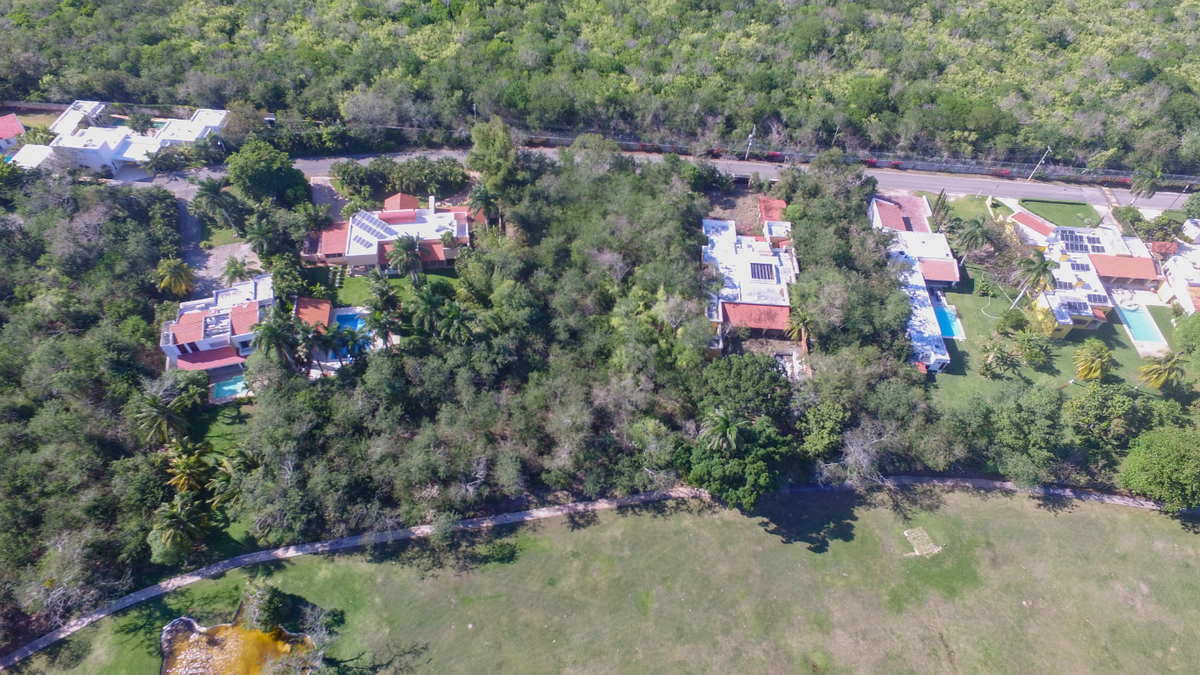 lote-de-terreno-en-venta-club-de-golf-la-ceiba--hoyo-1812-32228