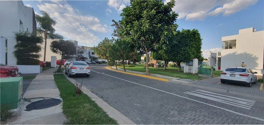 lote-terreno-coto-privado-arbolada-bosques-de-sta-anita-vta17-26643