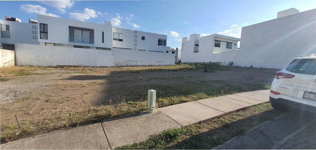 lote-terreno-coto-privado-arbolada-bosques-de-sta-anita-vta6-26643