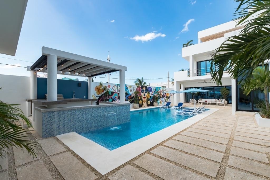 Luxurious House for Sale in Chelem Beach, Yucatan