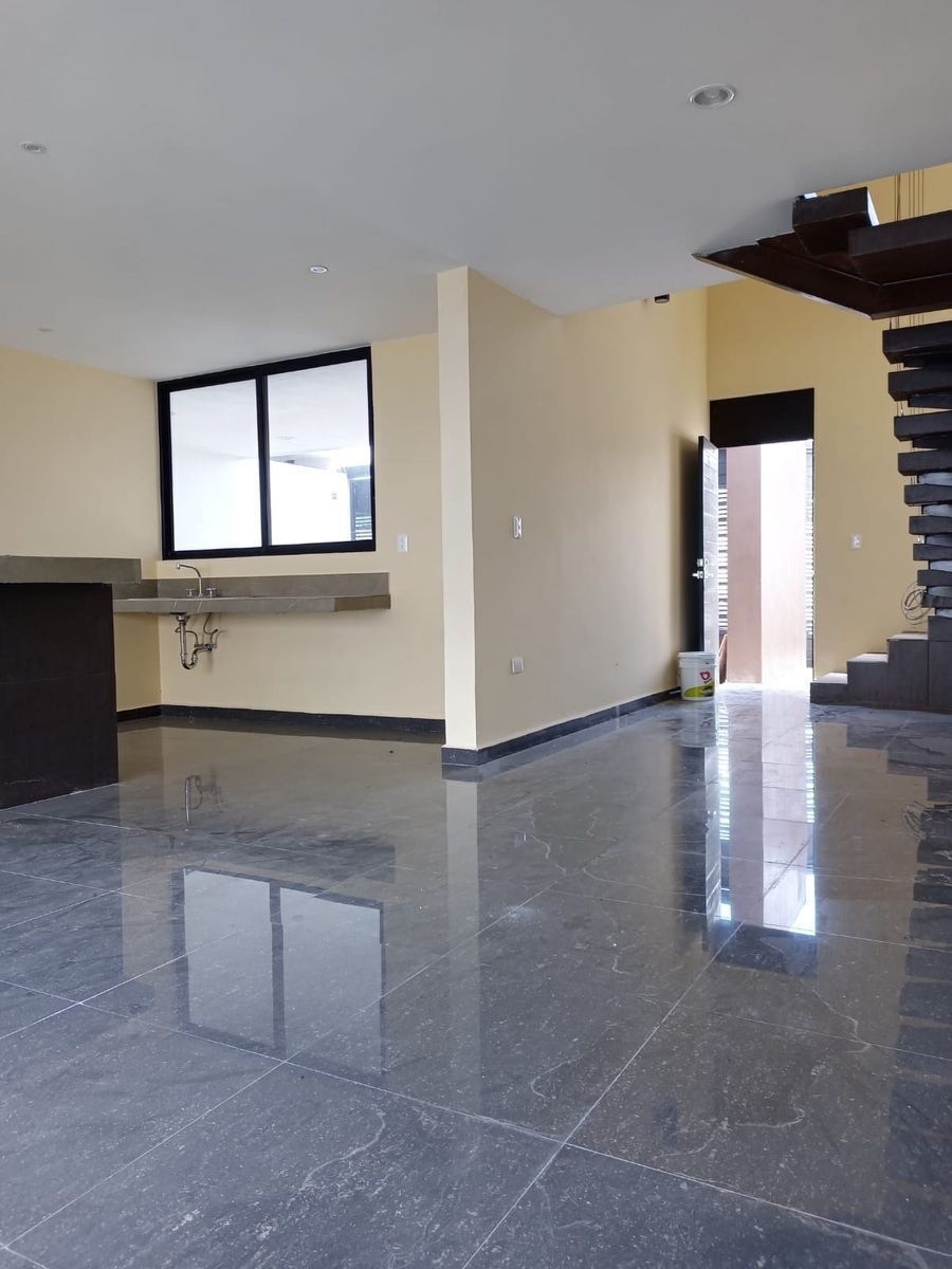 magnifica-casa-en-leandro-valle6-32943