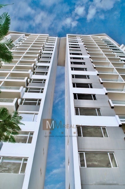 Malecón Américas - Penthouse de 2 niveles en venta