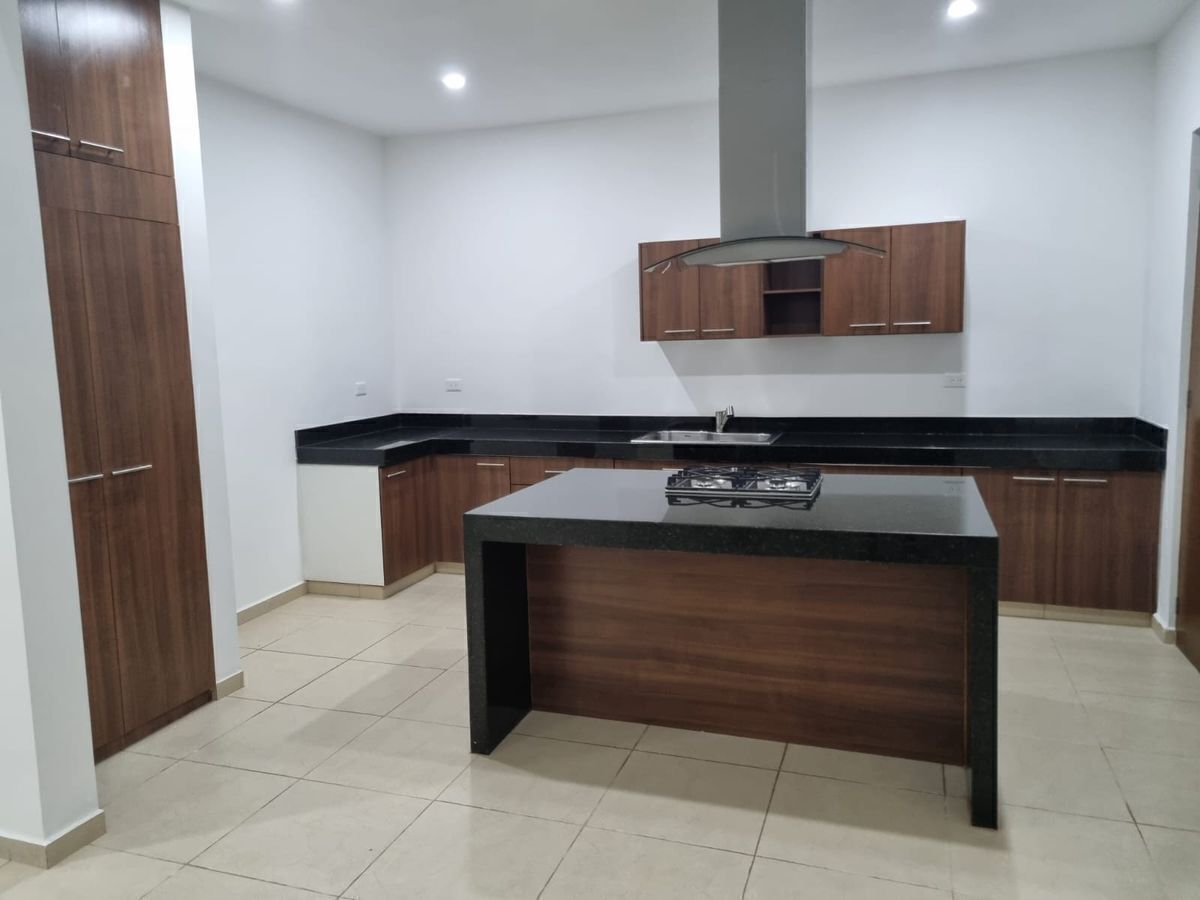 moderna-casa-en-venta-en-privada-aire-puro40-38124