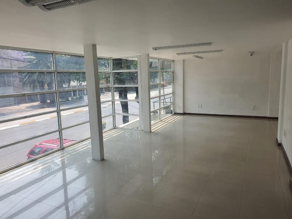 Oficina en venta en Av. Cuauhtemoc, excelente ubicacion