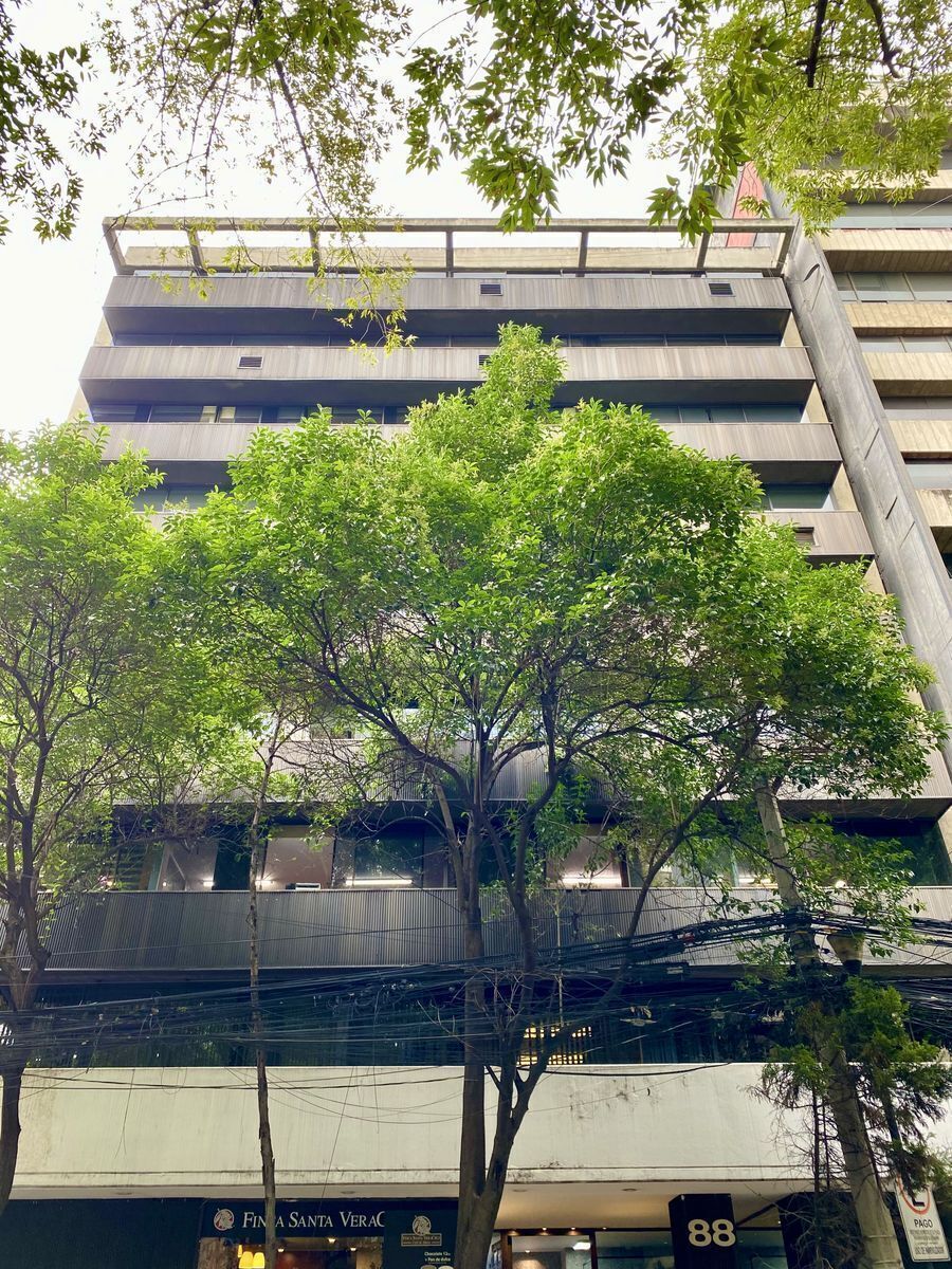 OFICINAS A UN COSTA DEL ANGEL DE INDEPENDENCIA EN RENTA PARA 20 PERSONAS