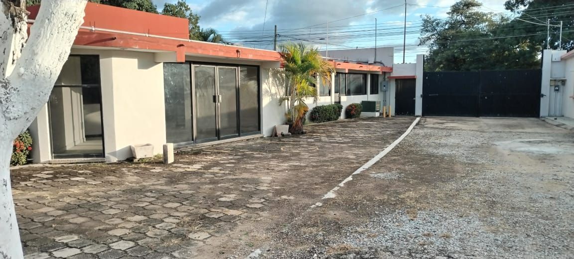 oficinas-en-renta-con-buena-ubicacin-en-la-colonia-teran-con-amplio-estacionam10-21077