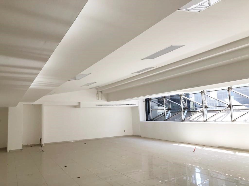 Oficinas en Renta en Bosques de las Lomas 175 m2