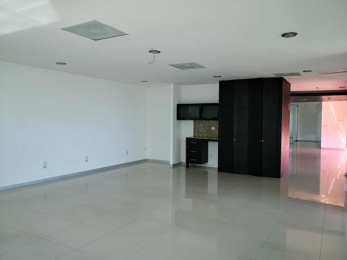 oficinas-en-renta-en-edificio-takin-en-cd-del-carmen-campeche20-32514