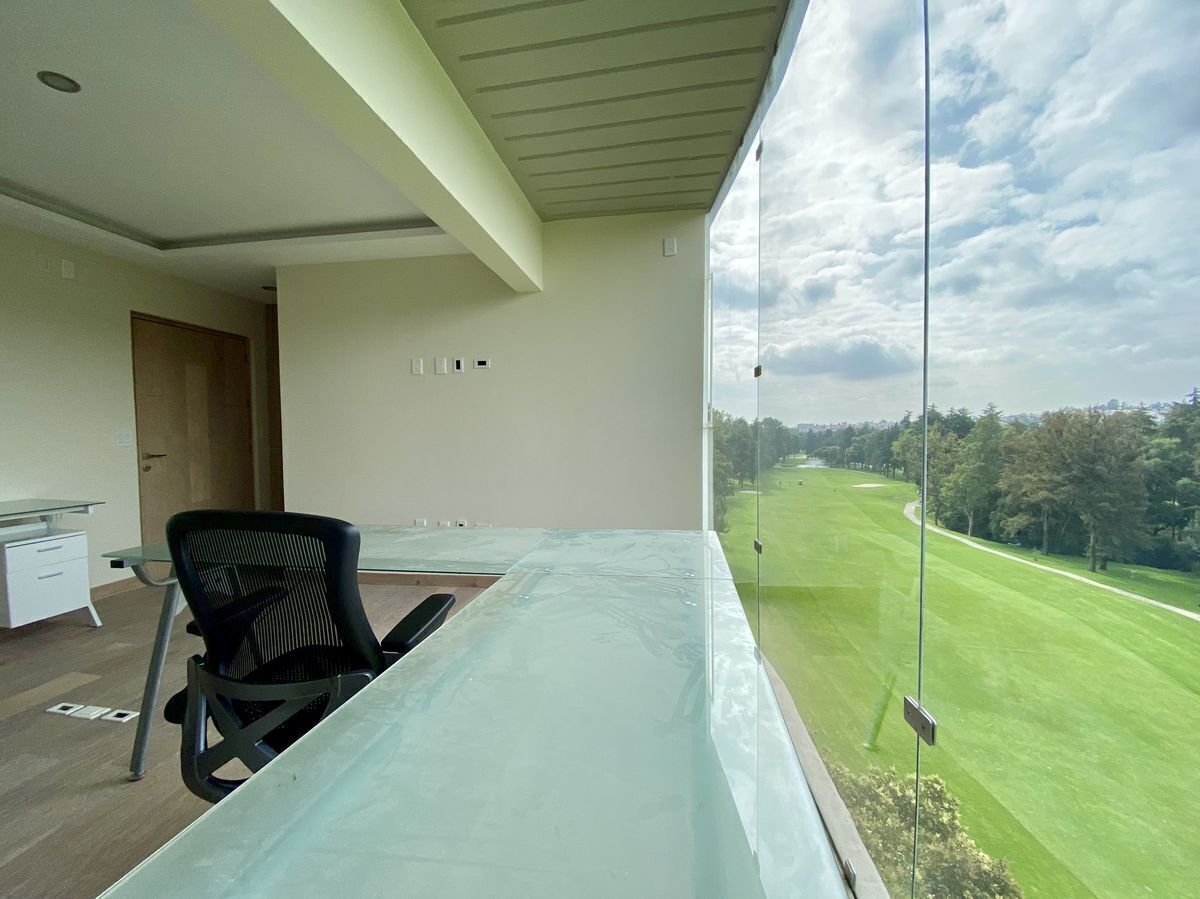 oficinas-modernas-y-con-una-vista-increible-club-de-golf-bellavista15-22664