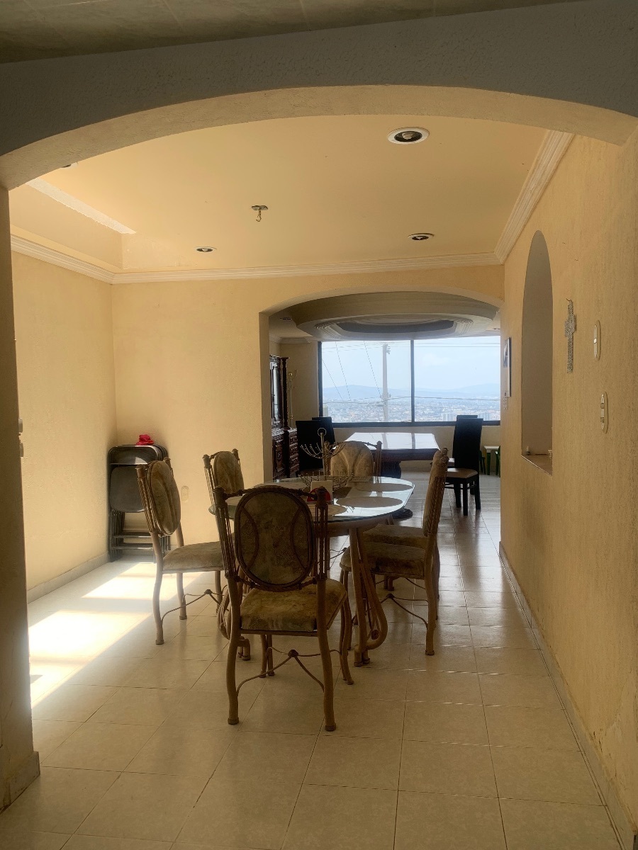 oportunidad-casa-en-venta-loma-dorada-con-vista-panoramica8-37650