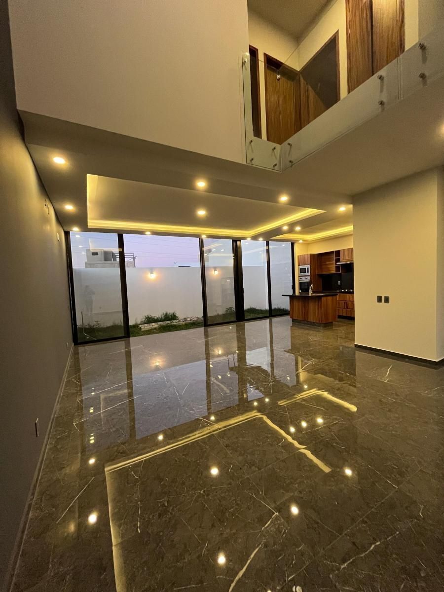 oportunidad-de-inversin-casa-en-venta-coto--almendro-valle-imperial-zapopan12-24138