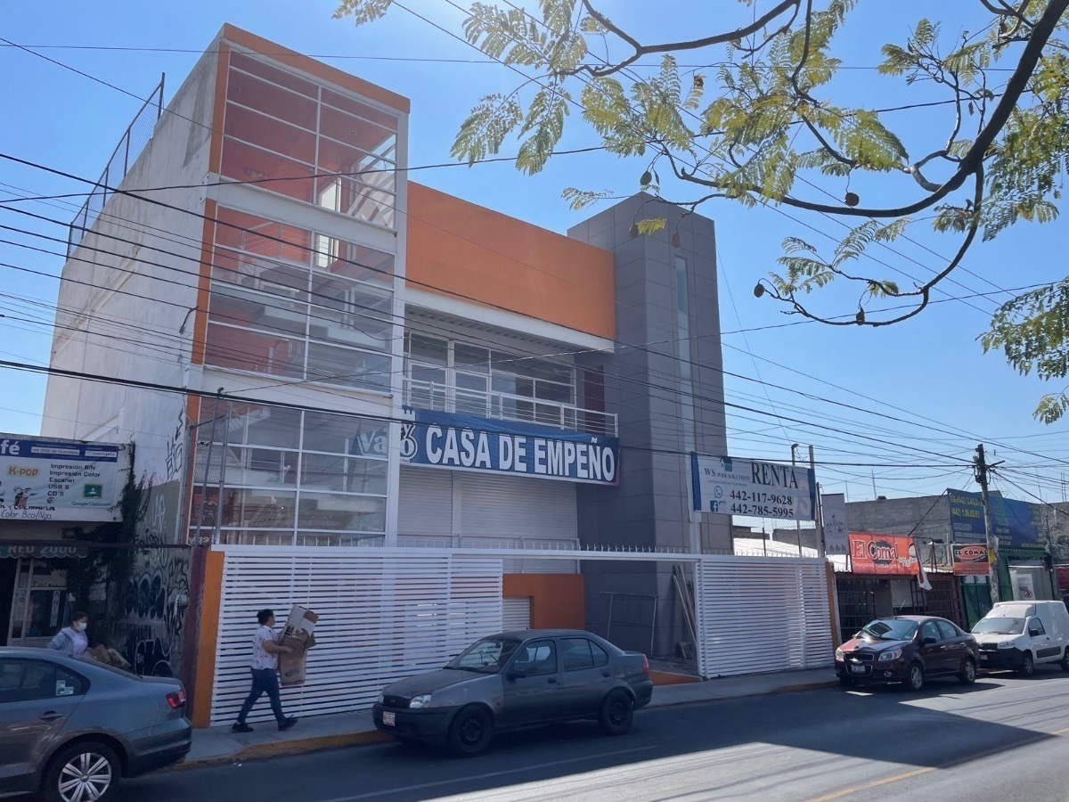 OPORTUNIDAD, Edificio comercial en renta en Pie de La Cuesta