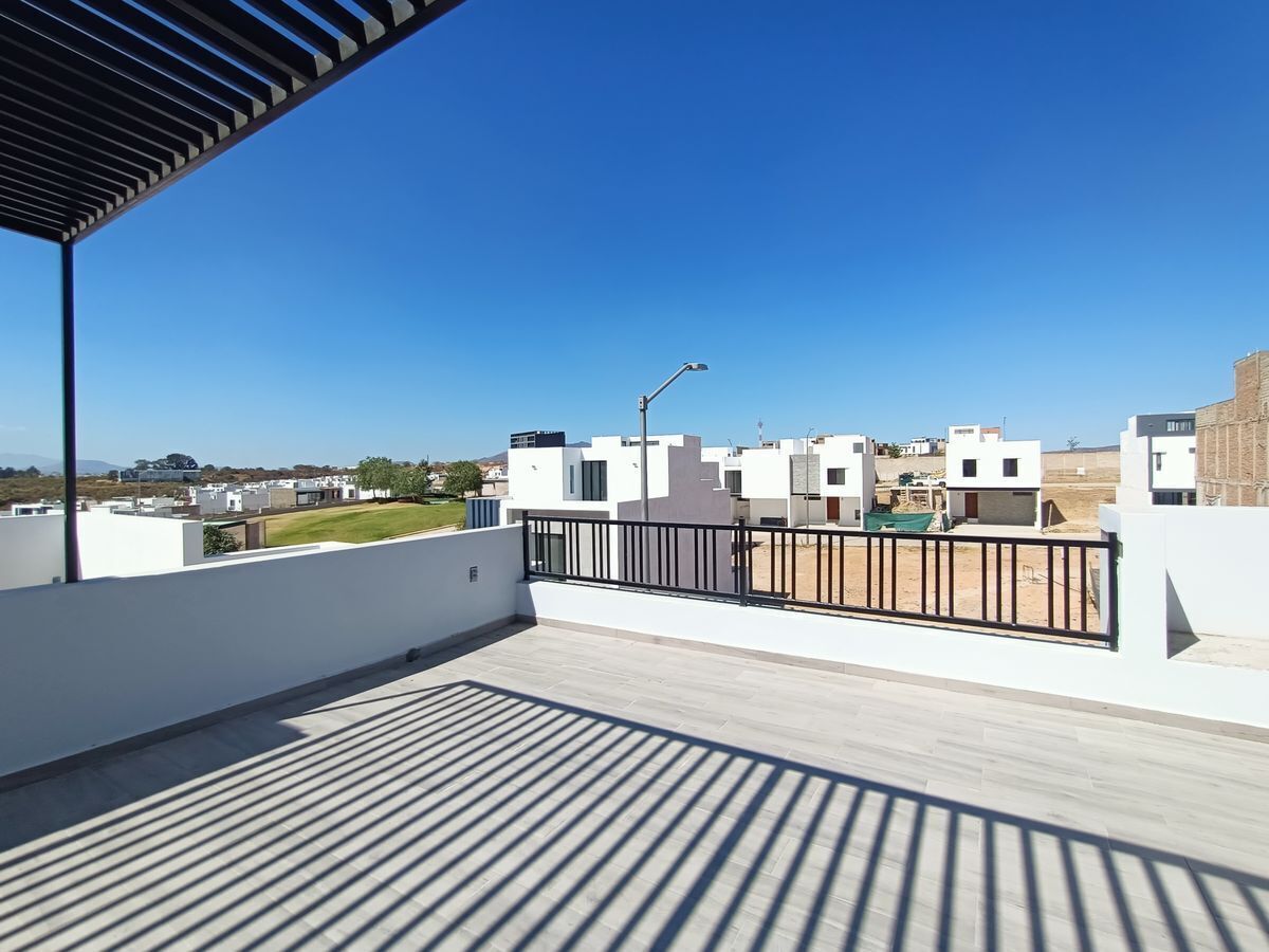 oportunidad-en-venta-casa-coto-alicante-capital-norte-con-roof-garden20-24150