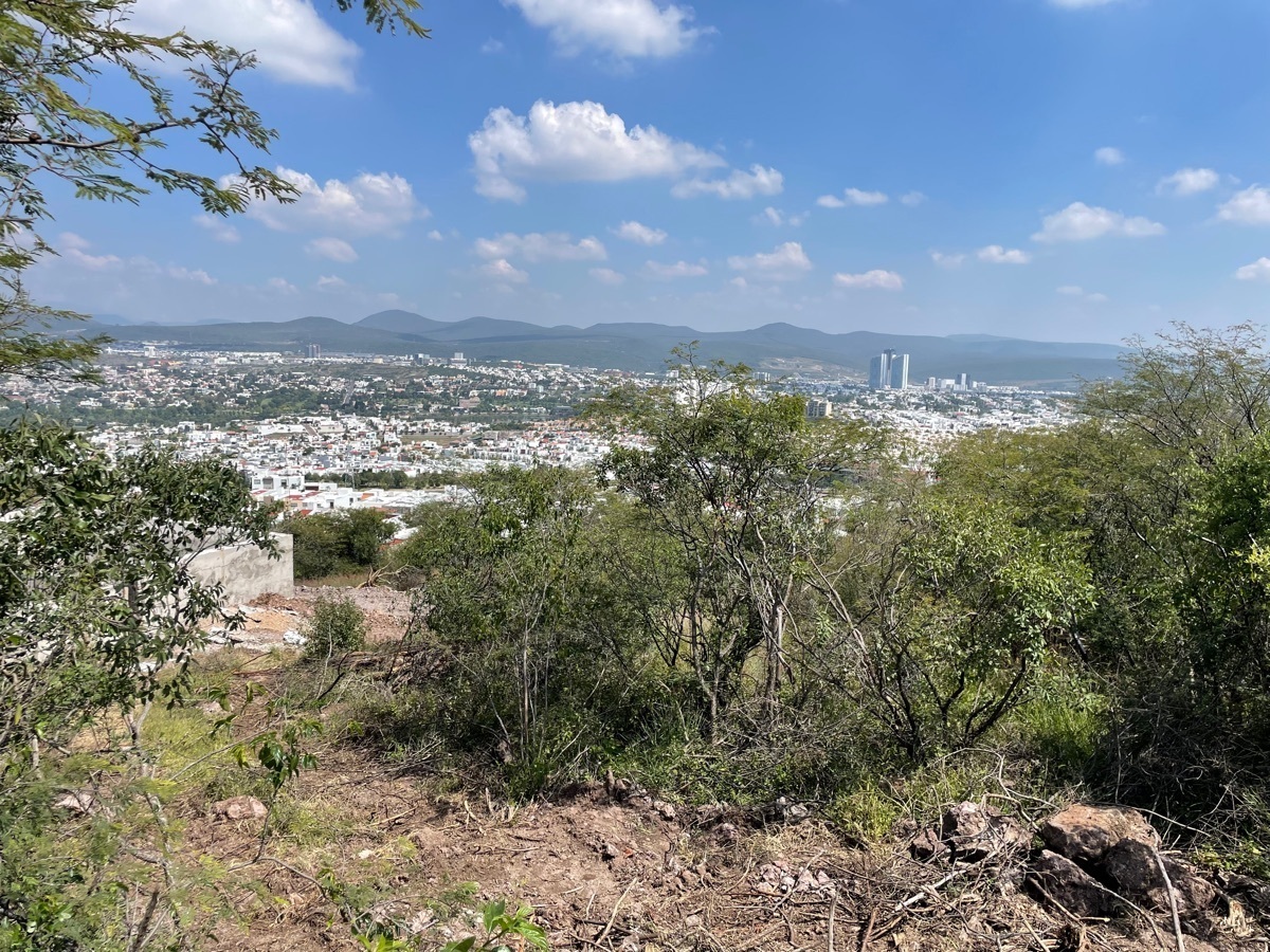 Oportunidad, terreno con vista en venta en Juriquilla