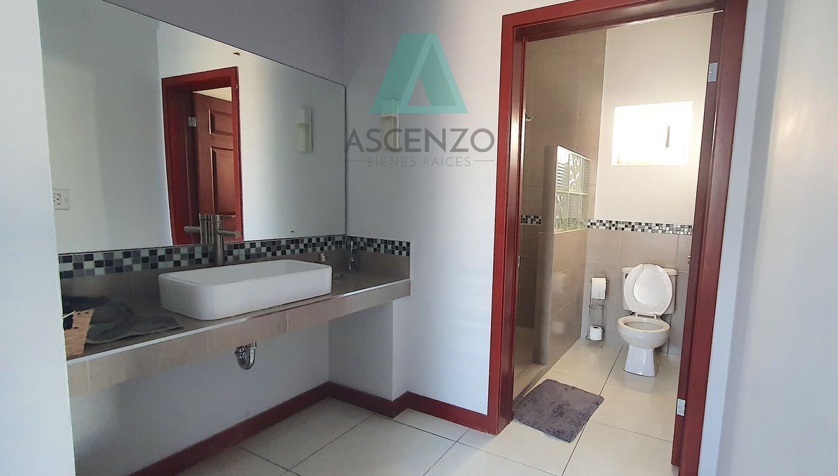 oportunidad-venta-de-casa-en-fracc-bosques-del-valle-brehe16-33134