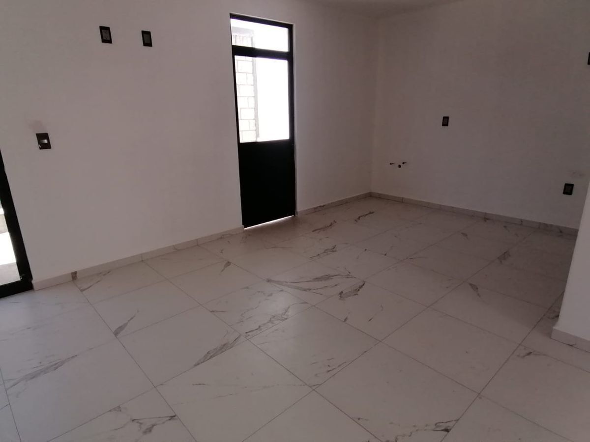 pachuca-vende-casa-en-fraccionamento-residencial-cerca-de-la-uaeh8-22547