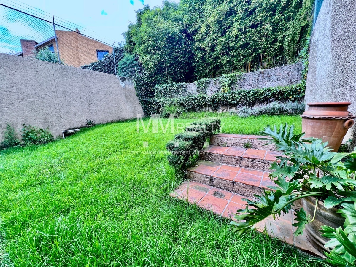 paseo-de-las-lomas--ubicadsima-en-privada-y-con-jardn--great-location6-11977