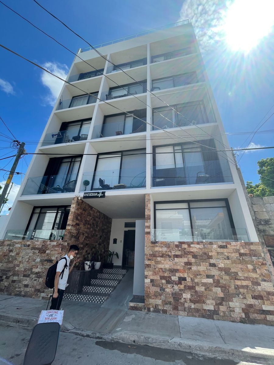 passive-income-potential-in-downtown-playa-del-carmen13-21181