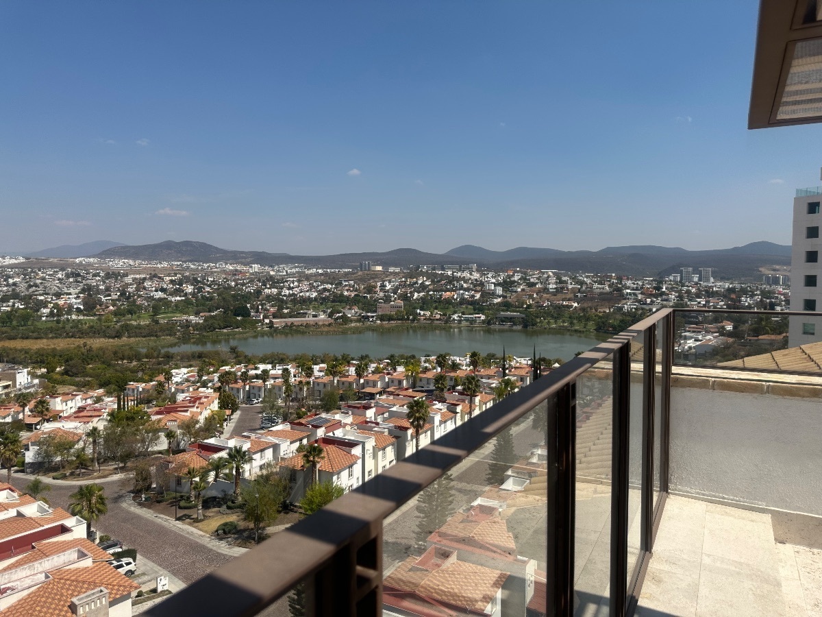 pent-house-en-renta-con-increble-vista-en-juriquilla24-26074