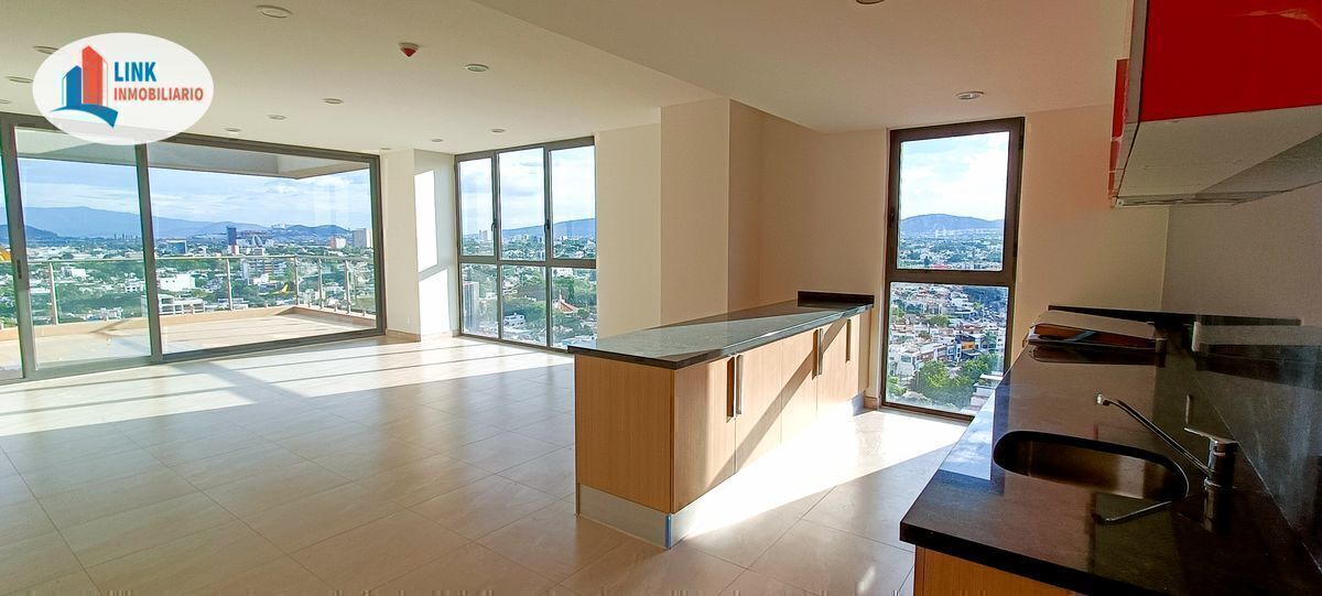 penthouse-nuevo-en-venta-con-vista-a-la-minerva-guadalajara2-12476