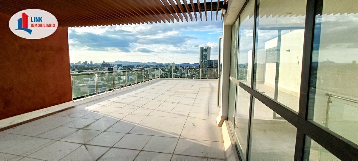 penthouse-nuevo-en-venta-con-vista-a-la-minerva-guadalajara26-12476