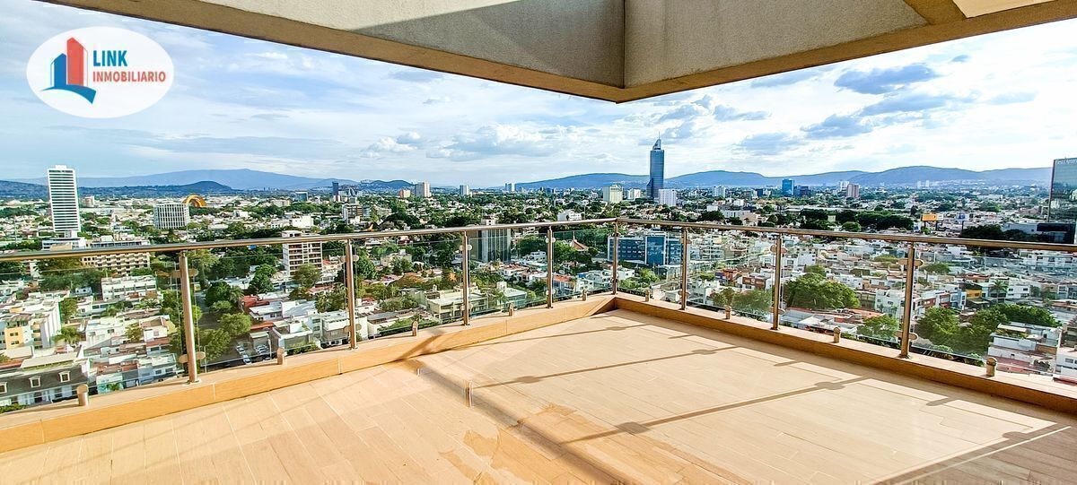 penthouse-nuevo-en-venta-con-vista-a-la-minerva-guadalajara6-12476