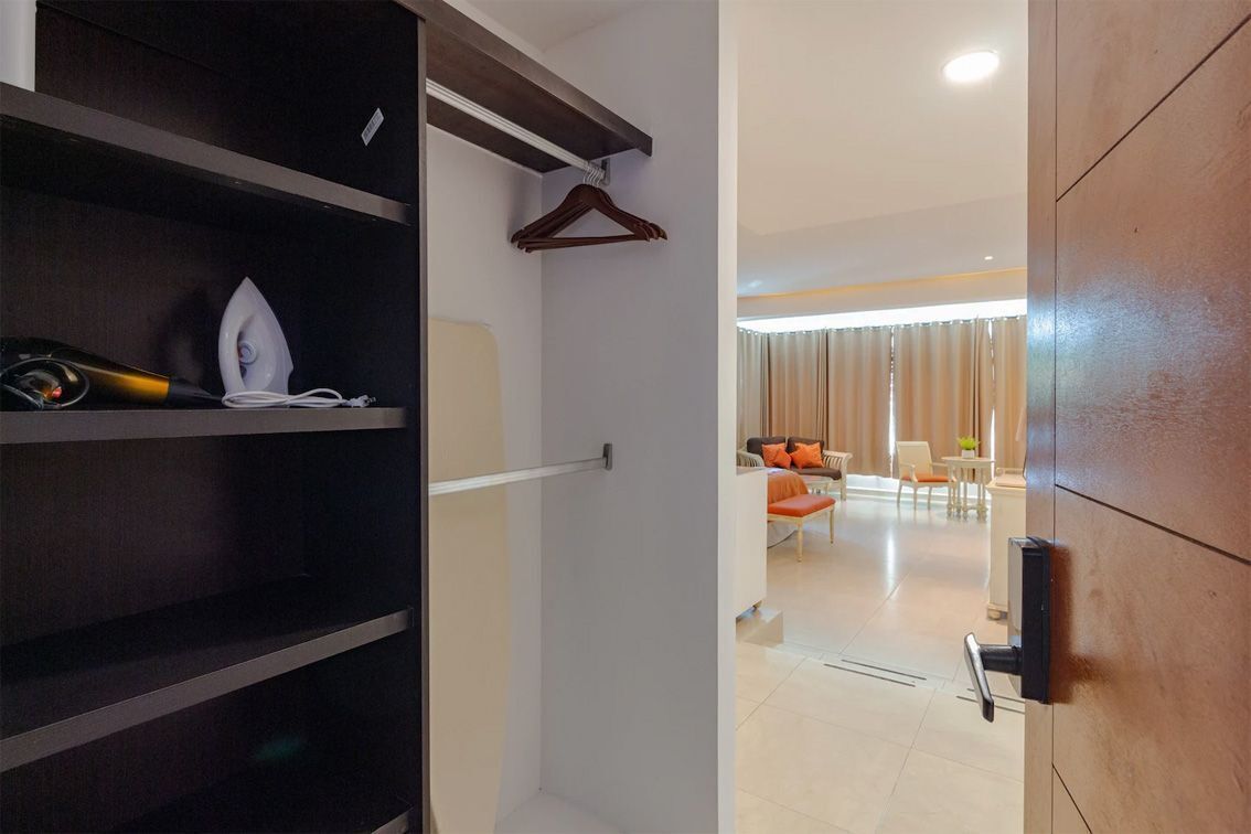 playa-del-carmen--edificio-en-venta7-35498