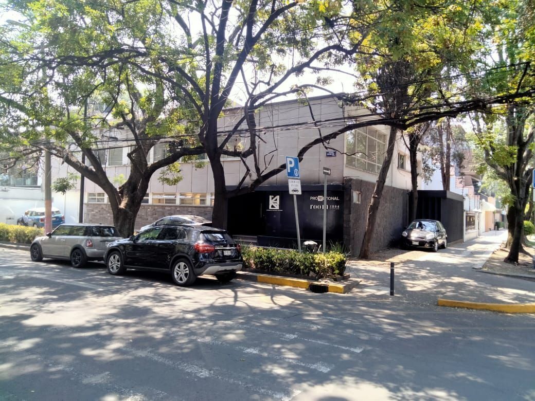 POLANCO OFICINA EN  CASA CON USO DE SUELO PARA OFICINAS